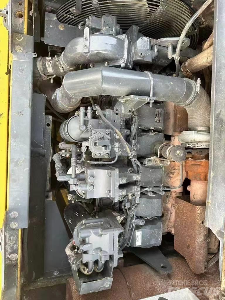 Komatsu 450-8 Rupsgraafmachines