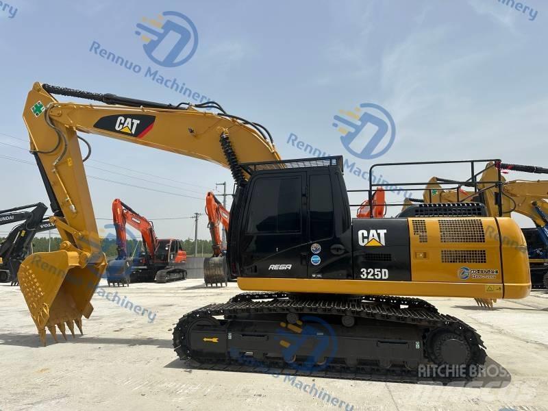 CAT 325 D Rupsgraafmachines