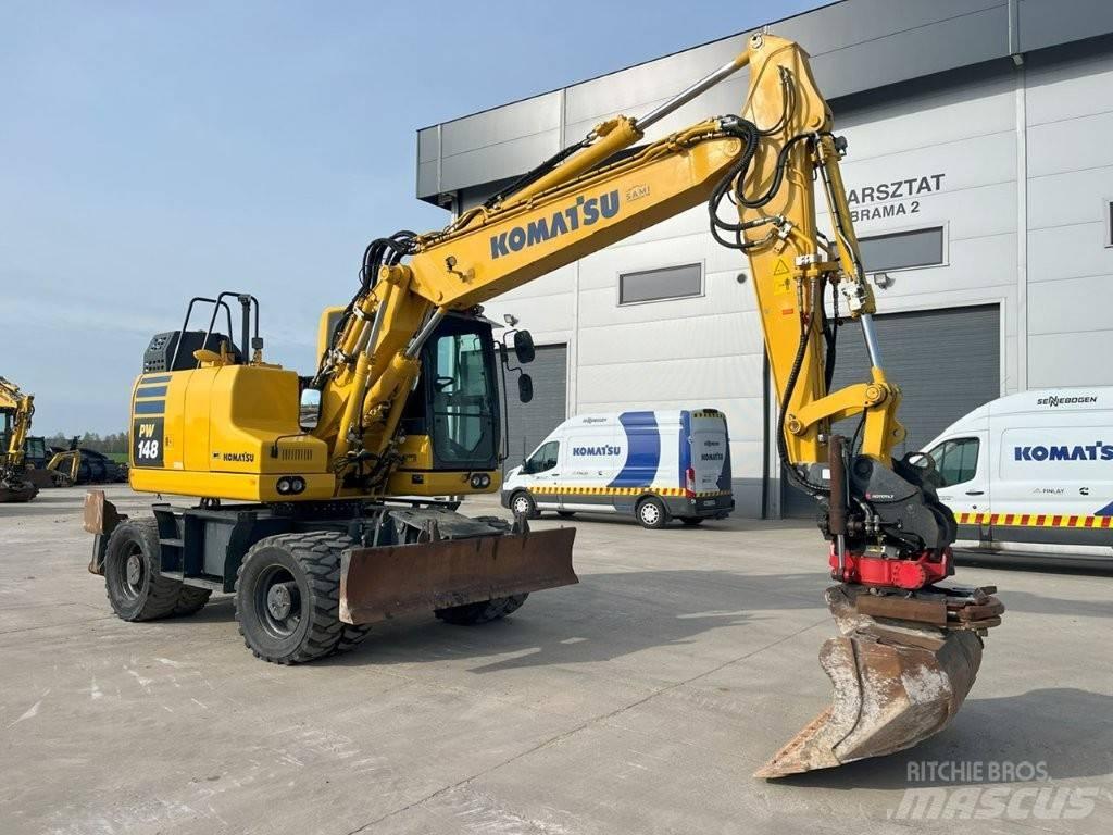 Komatsu PW 148-11 Wielgraafmachines