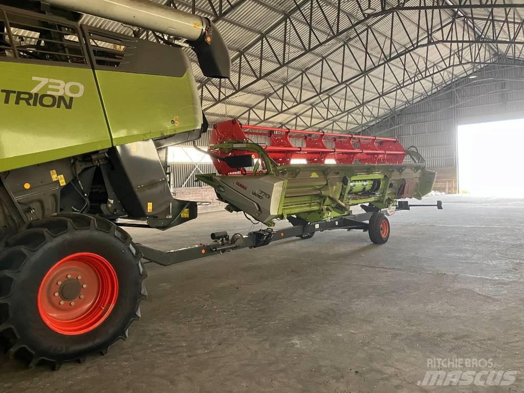 CLAAS Trion 730 Maaidorsmachines