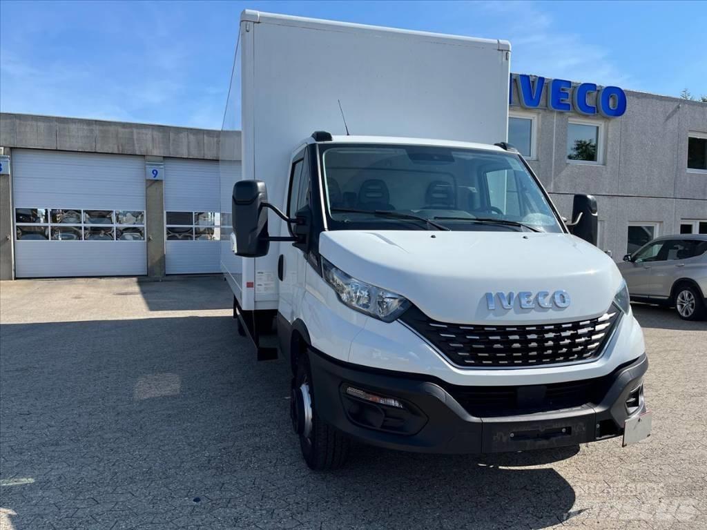 Iveco Daily 70.180 Bakwagens met gesloten opbouw
