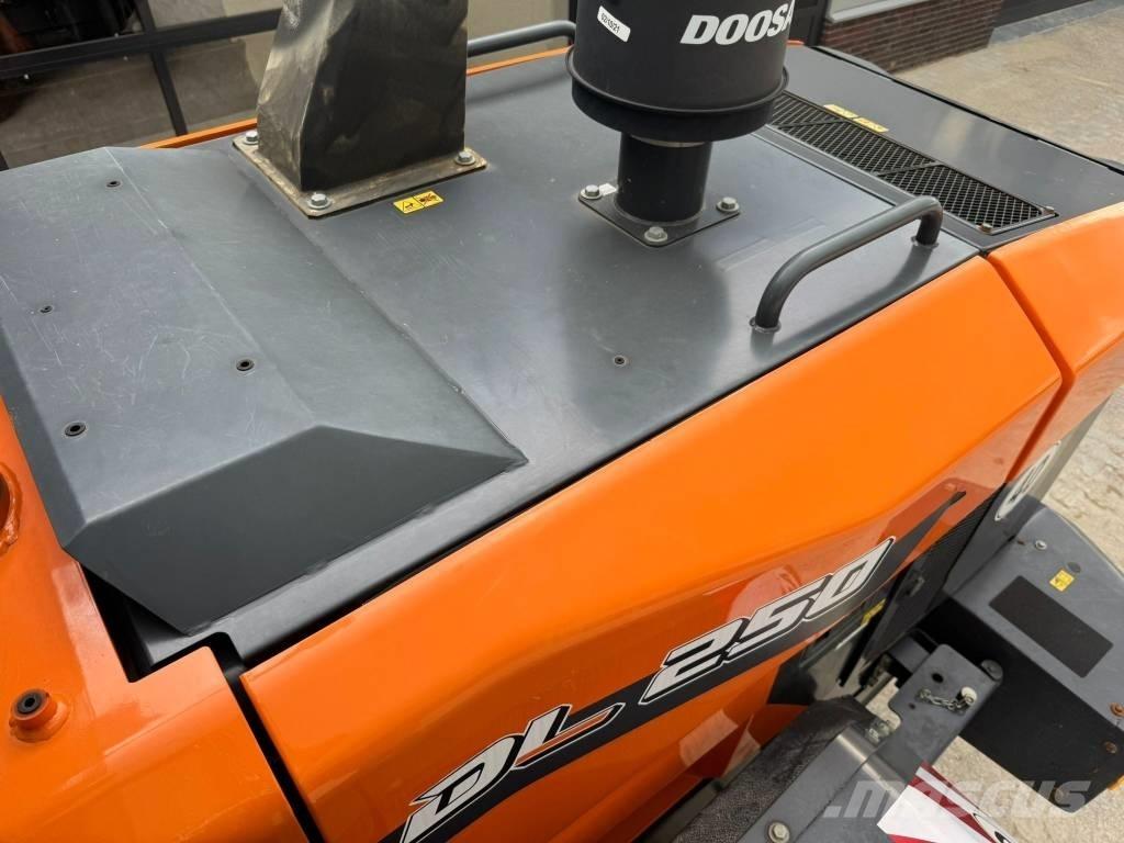 Doosan DL 250-7 Wielladers