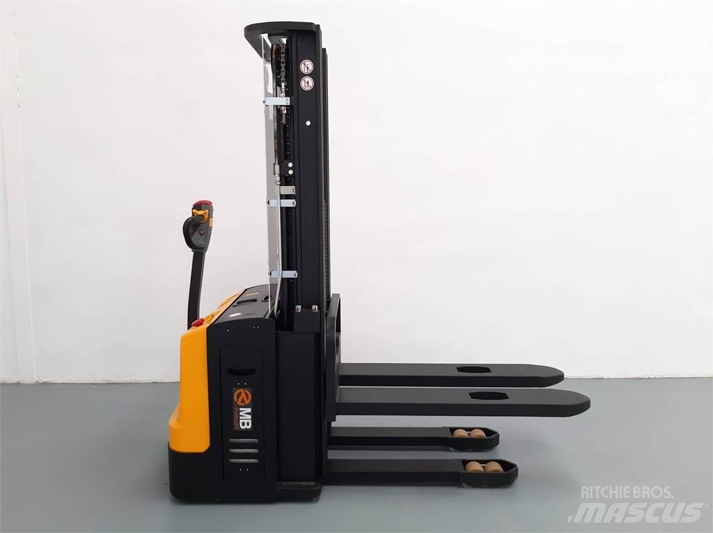  ES16 16WA 3F450 Meeloop stapelaar