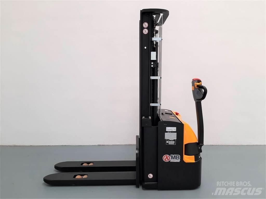  ES16 16WA 3F450 Meeloop stapelaar