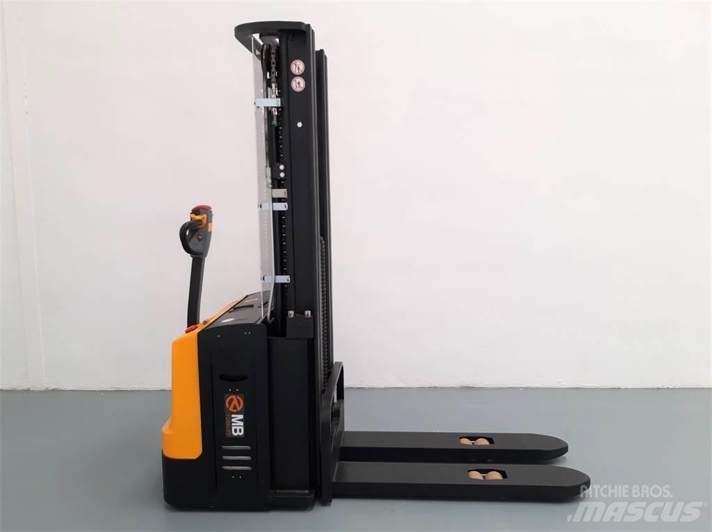  ES16 16WA 3F450 Meeloop stapelaar
