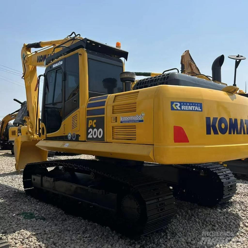Komatsu PC 200-8 Rupsgraafmachines