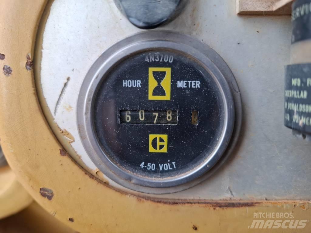 CAT D 4 D Rupsdozers