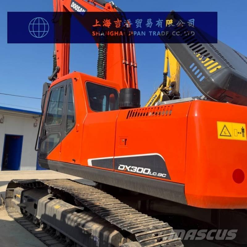 Doosan DX 300 Rupsgraafmachines