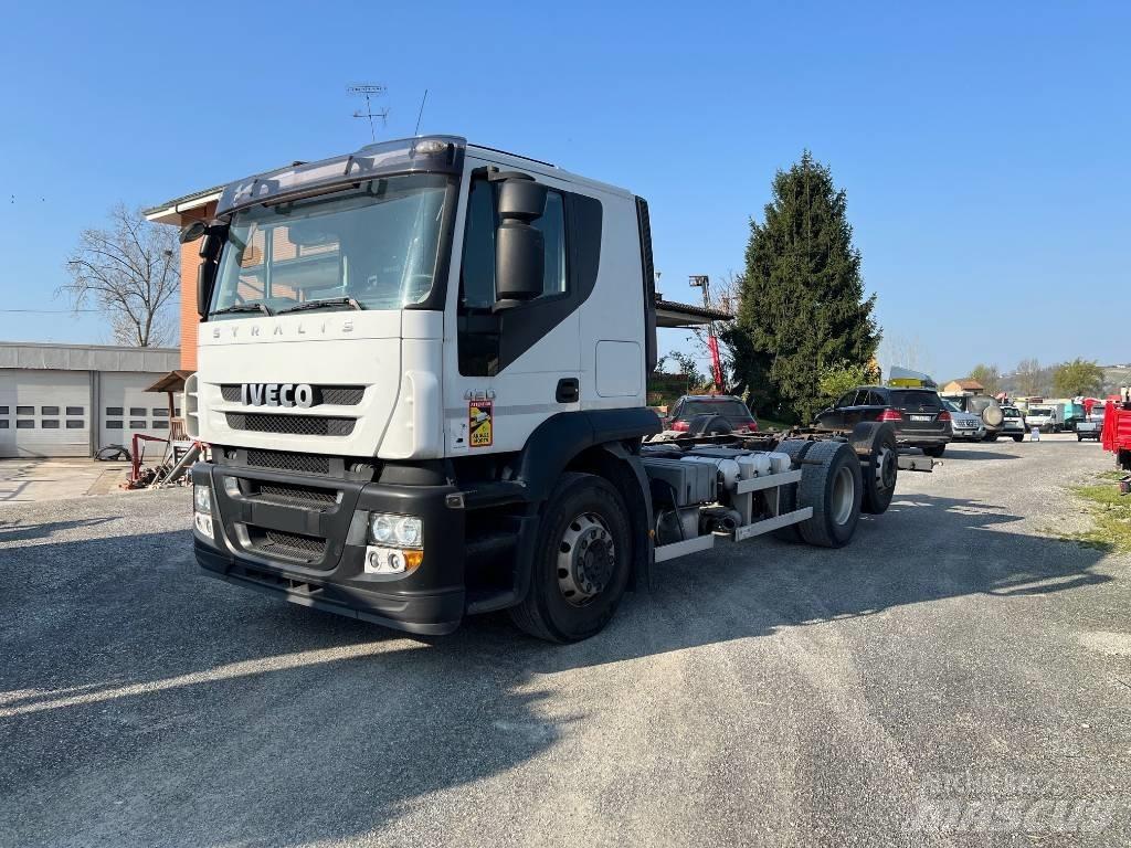 Iveco Stralis 420 Oprijwagen