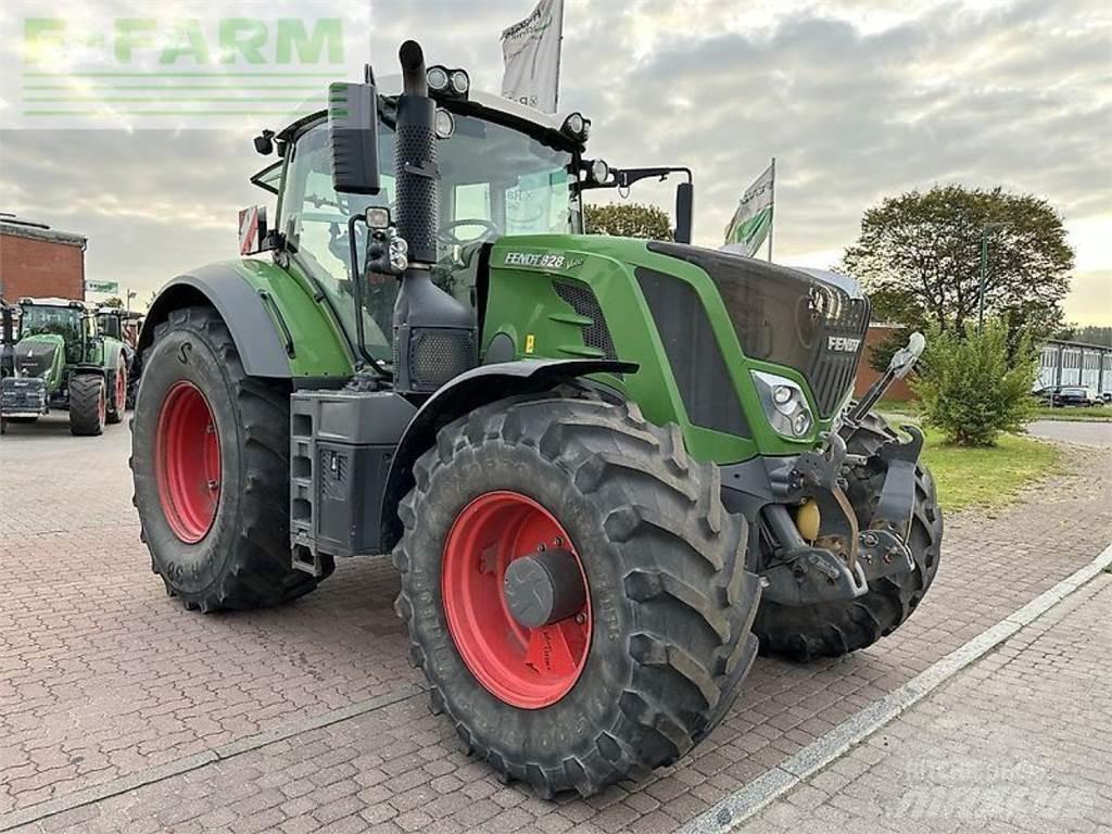 Fendt 828 vario s4 Tractoren