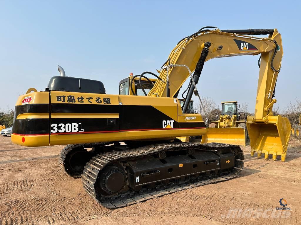 CAT 330 B L Rupsgraafmachines