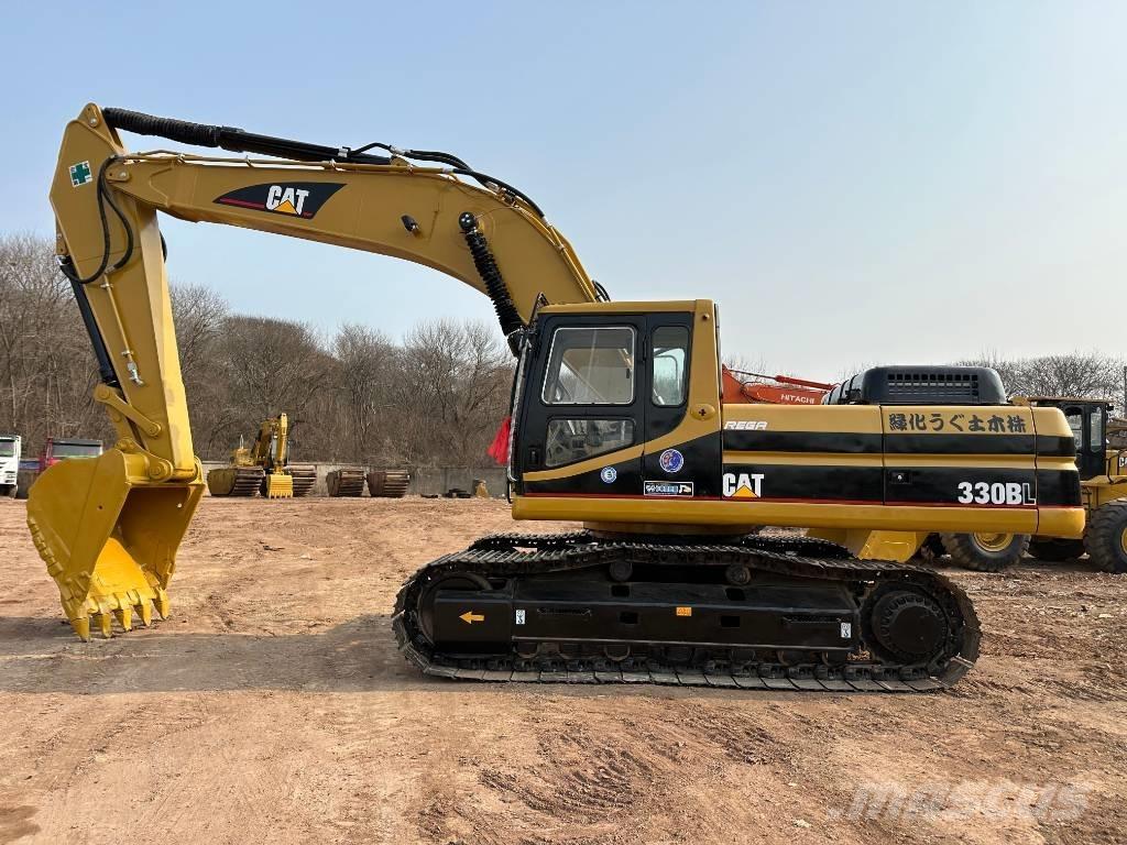 CAT 330 B L Rupsgraafmachines