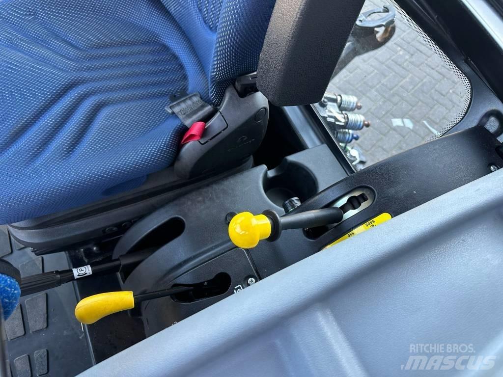 New Holland T4.75 S Tractoren