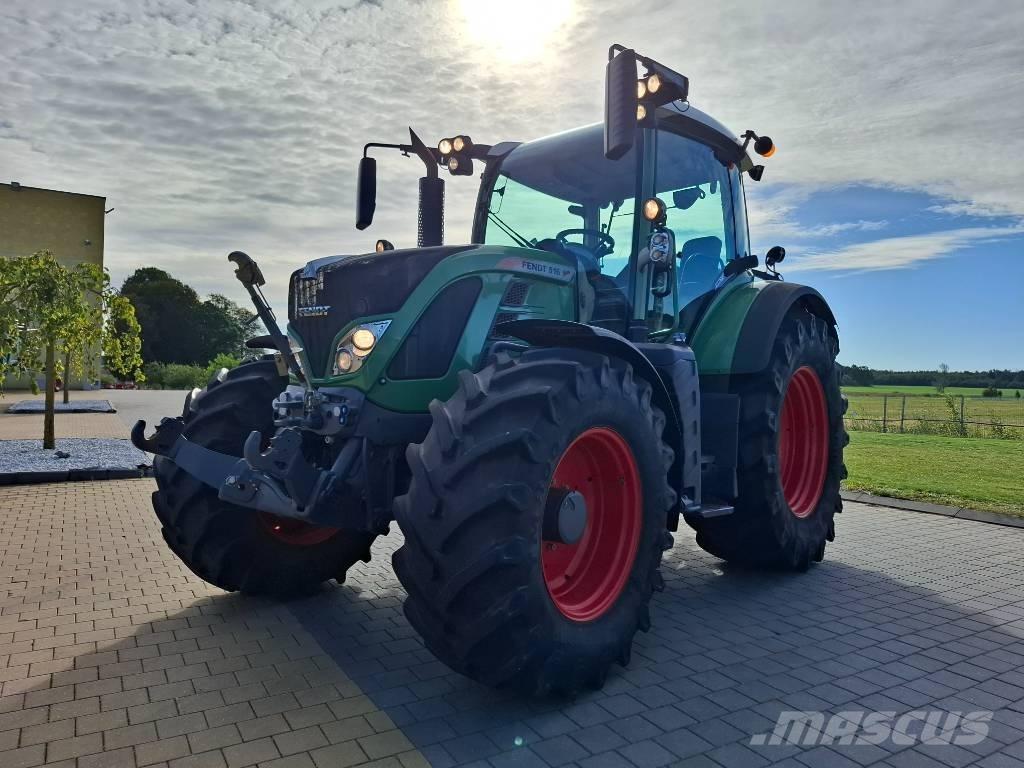 Fendt 516 Vario Tractoren