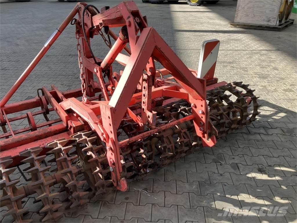  UNBEKANNT SBK 300 Cultivatoren