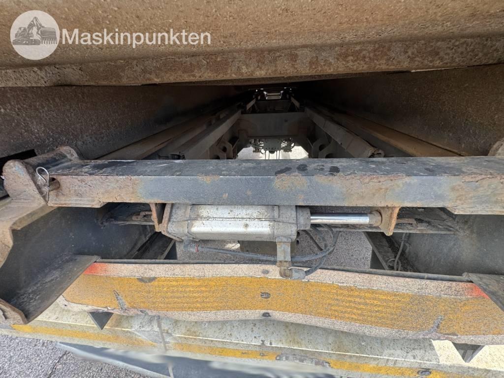 Scania R 580 EKIPAGE Vrachtwagen met containersysteem