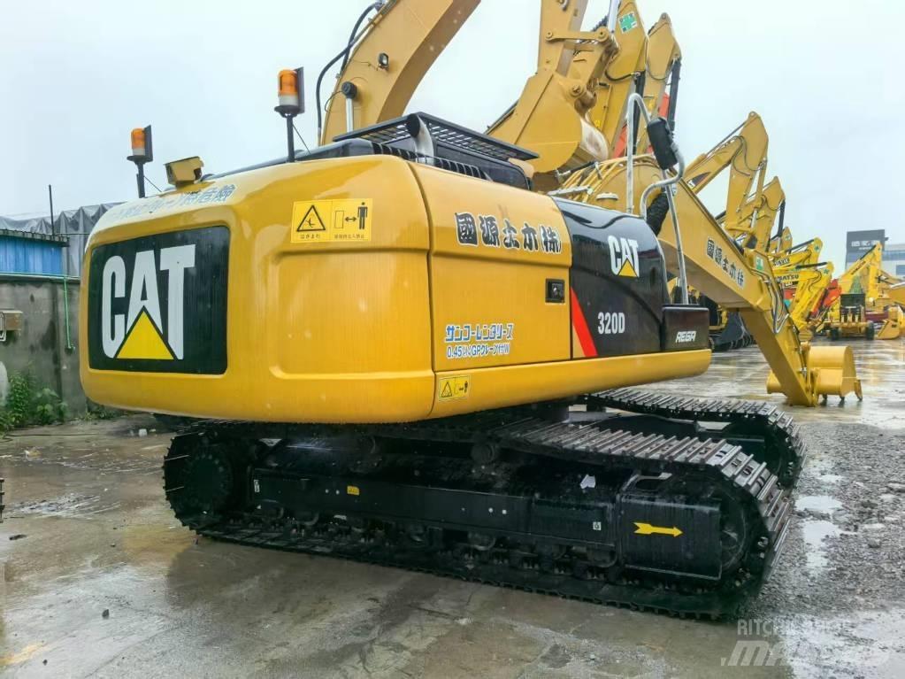 CAT 320D2 Midigraafmachines 7t - 12t