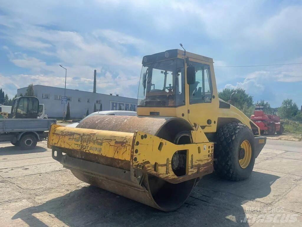 Bomag BW213 DH-4 Trilrolwalsen