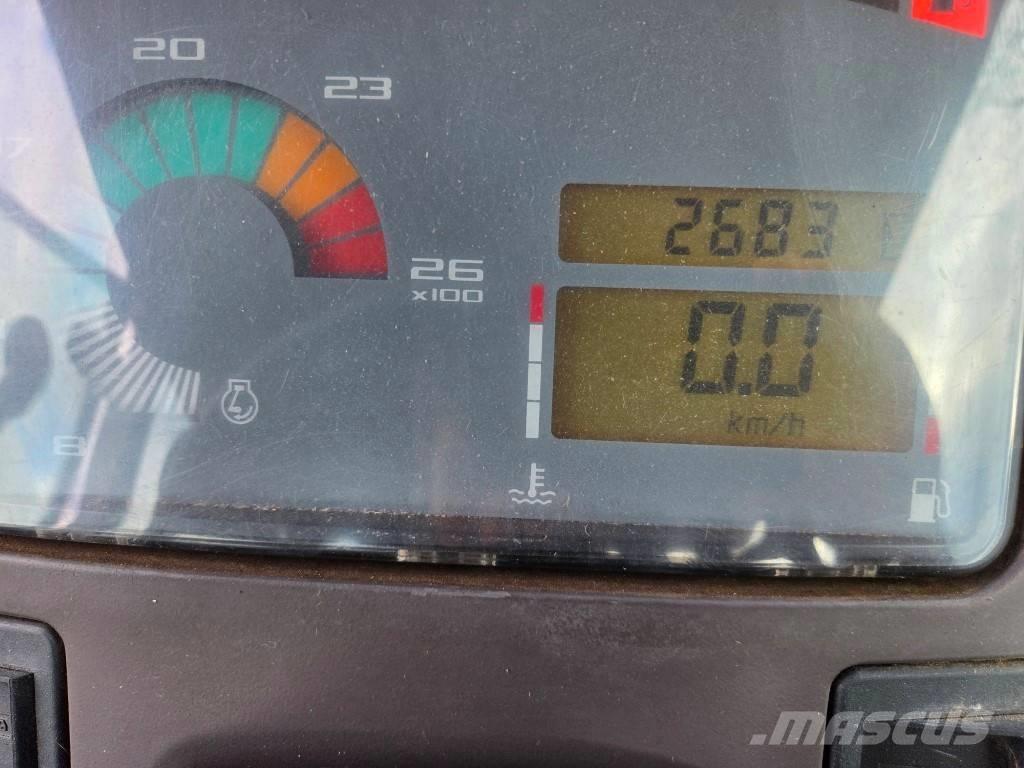 Renault Ares 710 RZ Tractoren