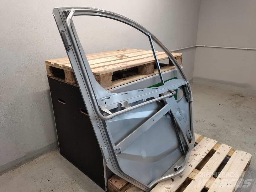Manitou MLT 733 door Cabine en interieur