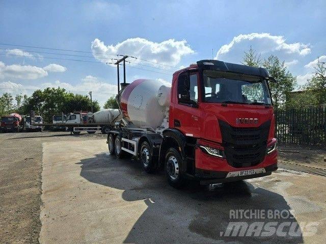 Iveco X-Way 420 Betonmixers en pompen