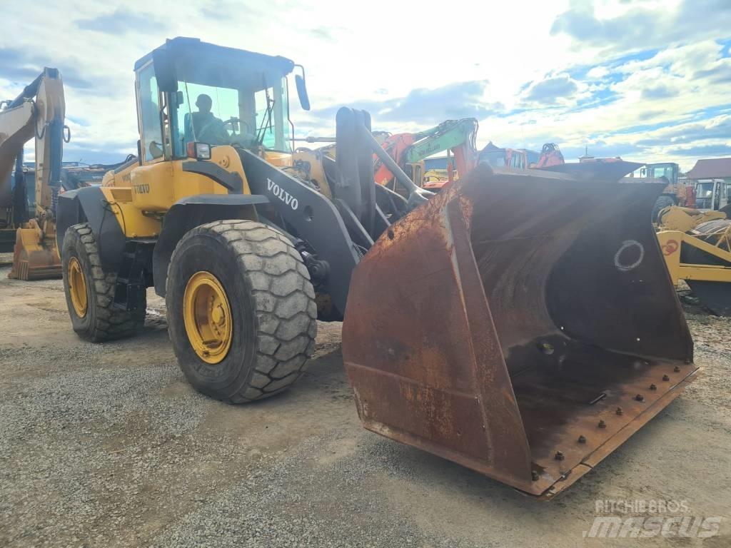 Volvo L 120 E Wielladers