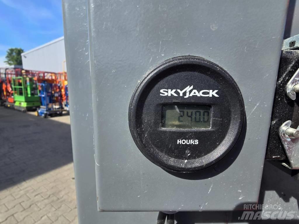 SkyJack SJ 16 Personenliften en invalideliften