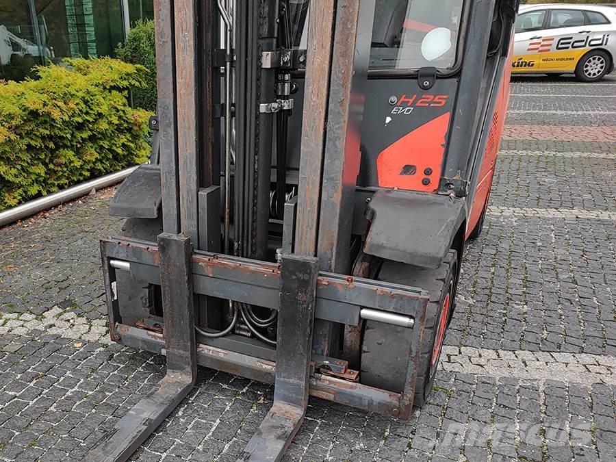 Linde H25D-02 Diesel heftrucks