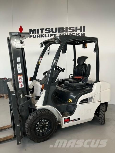 Mitsubishi FD25N3 Diesel heftrucks