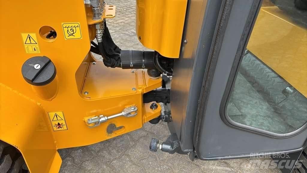 Schäffer 2428 SLT Wielladers