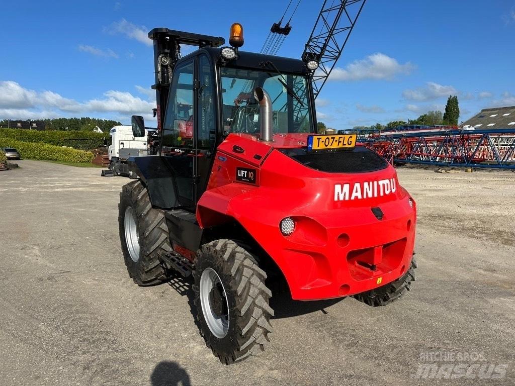 Manitou M 30.4 Vorkheftruck voor zwaar terrein