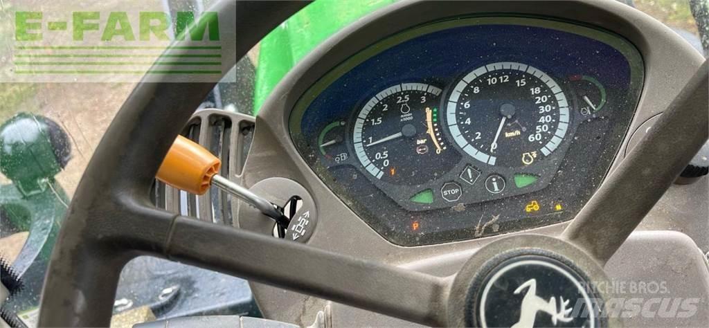 John Deere 6130R Tractoren