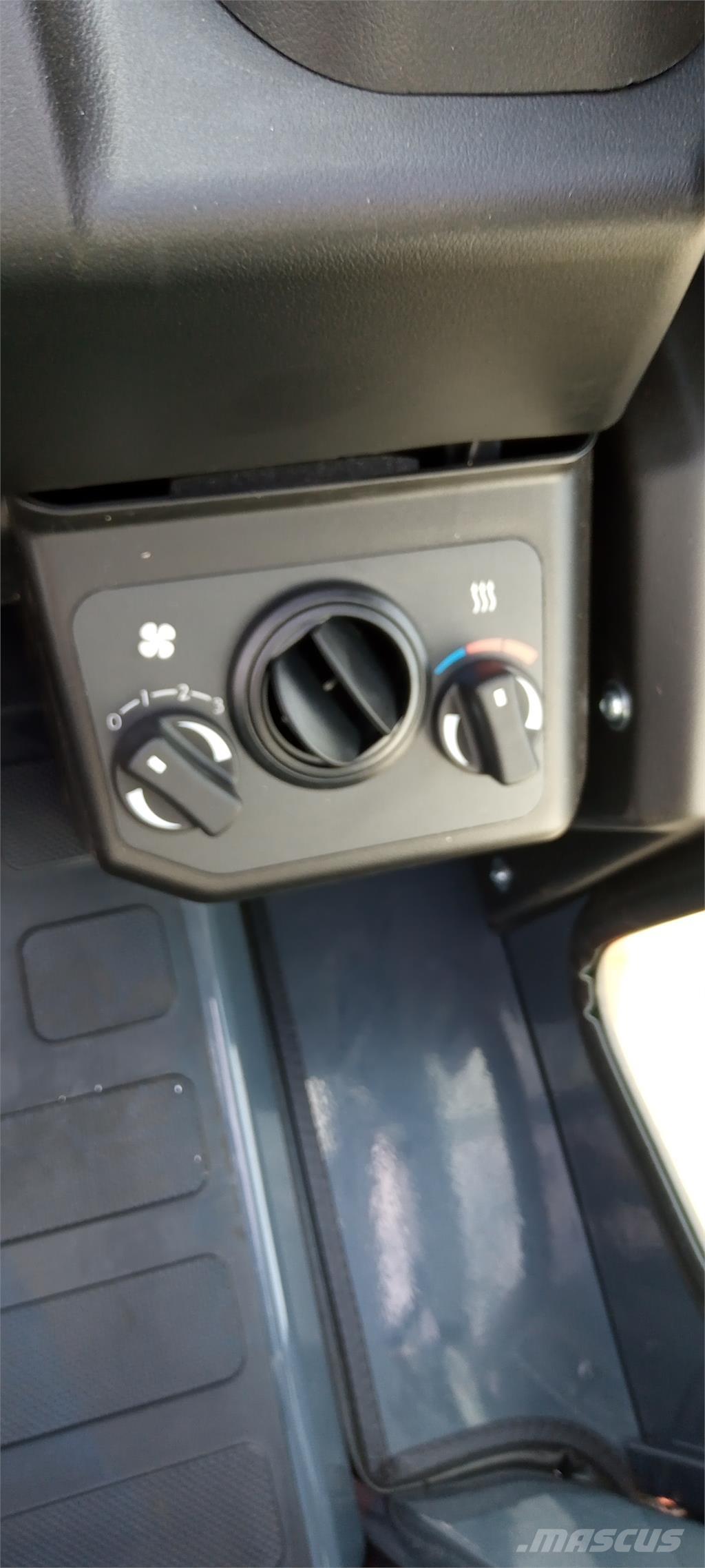 Toyota 8FBMT50 Electric forklift trucks