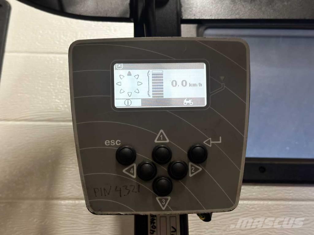 Rocla SST 16 AC Zelfrijdende stapelaars