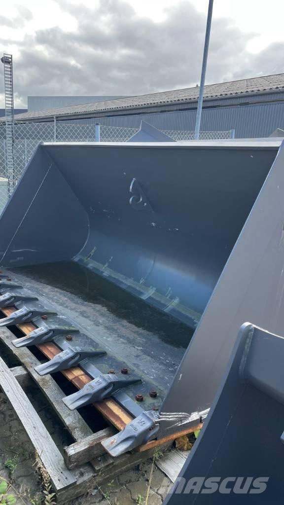  KST Skovl/Bucket Bakken