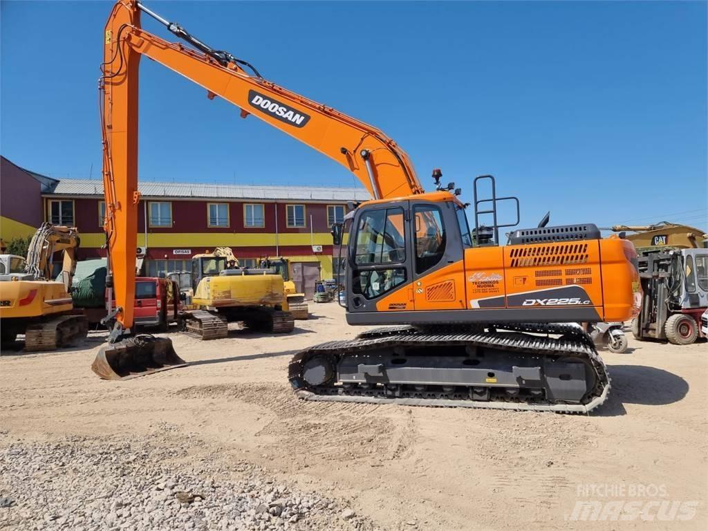 Doosan DX 255 LC-5 Rupsgraafmachines