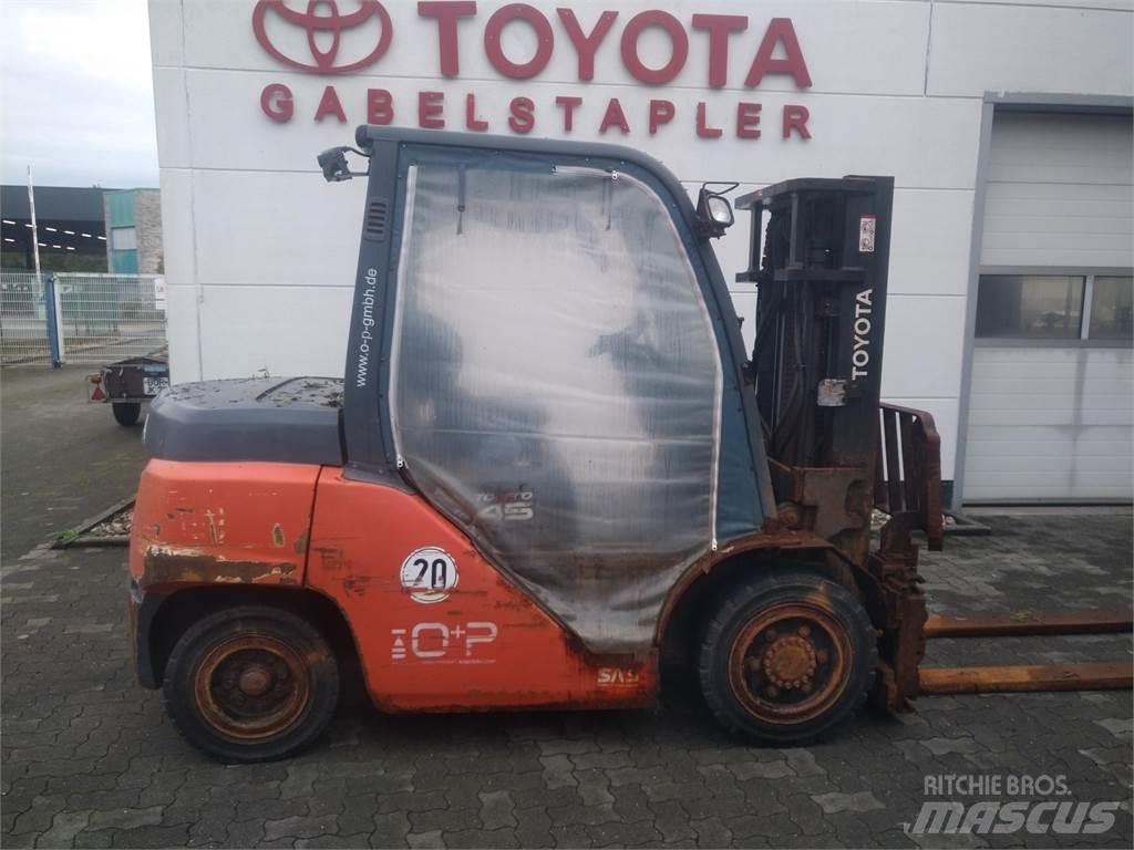 Toyota 40-8FD40N Diesel heftrucks