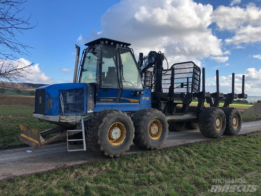 Rottne F18 Uitrijwagens
