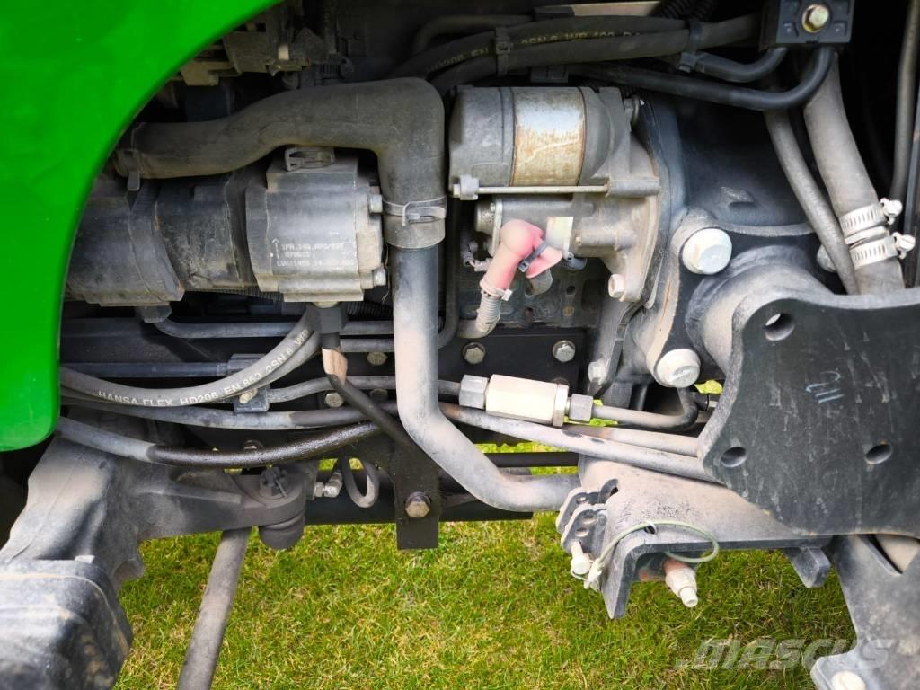John Deere 3720 Compacttrekkers