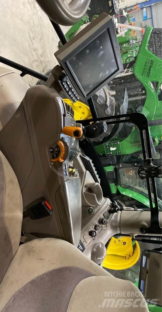 John Deere 6135R Tractoren