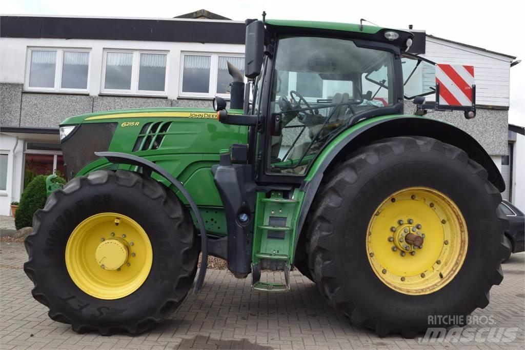 John Deere 6215 R Tractoren