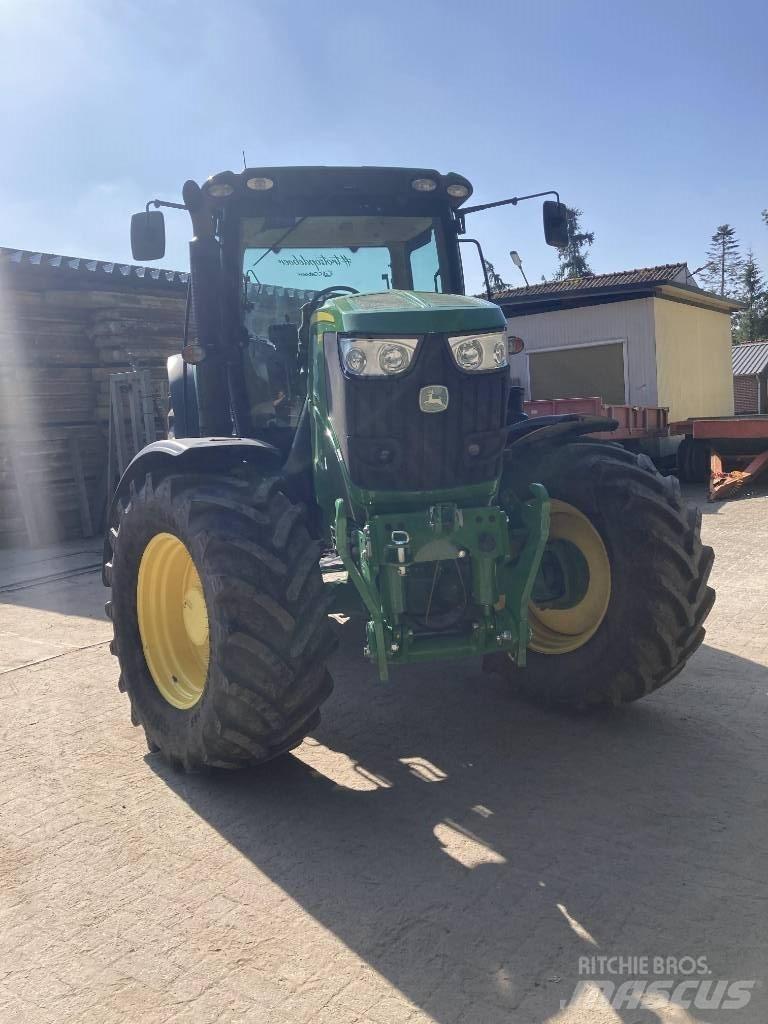 John Deere 6170 R Tractoren