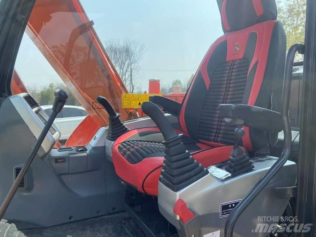 Doosan DX 75-9 C Midigraafmachines 7t - 12t