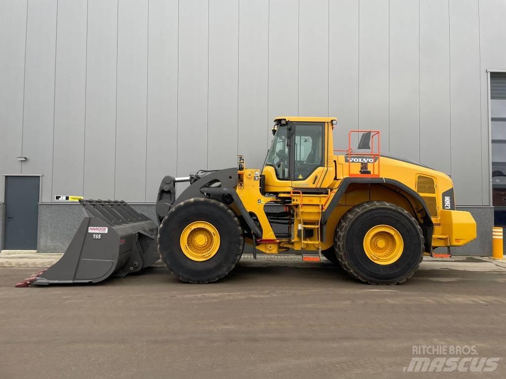 Volvo L 260 H Wielladers