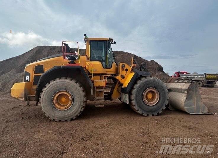 Volvo L 220 H Wielladers