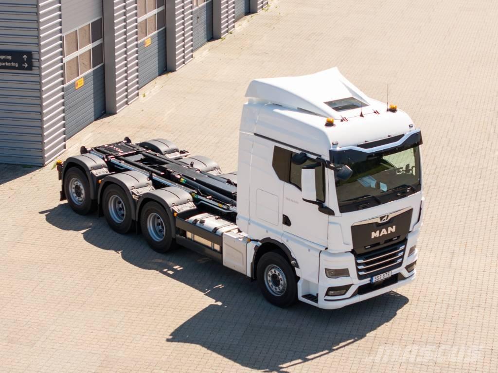 MAN TGX 35.520 Vrachtwagen met containersysteem