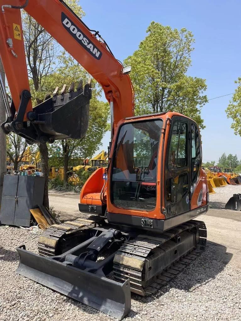 Doosan DX 75-9 C Midigraafmachines 7t - 12t