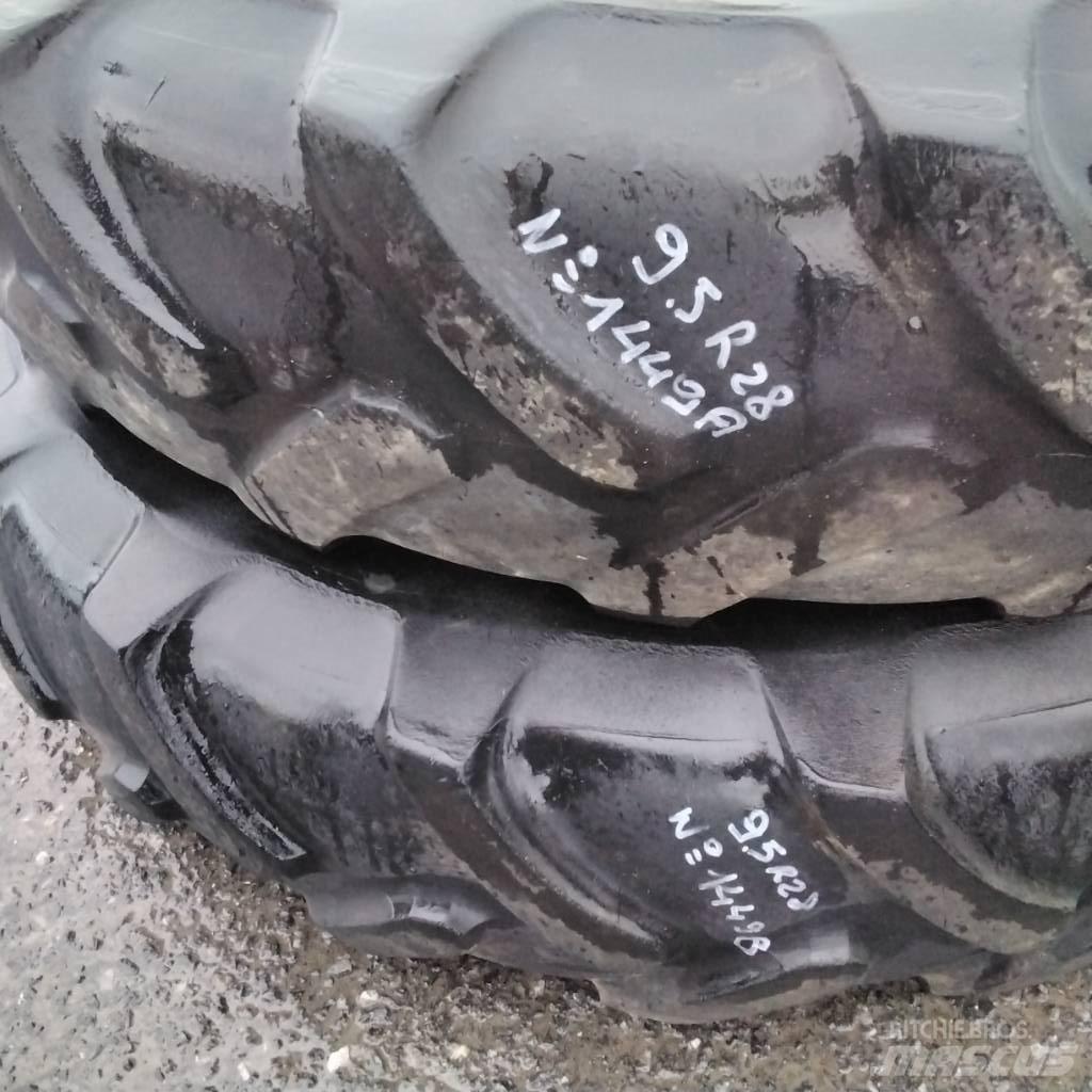 Michelin 9.5R28 Banden, wielen en velgen