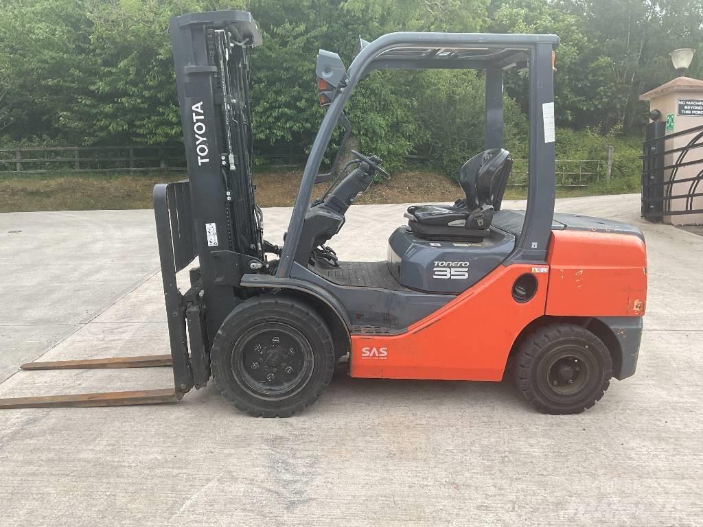 Toyota 02-8 FDJF 35 Diesel heftrucks