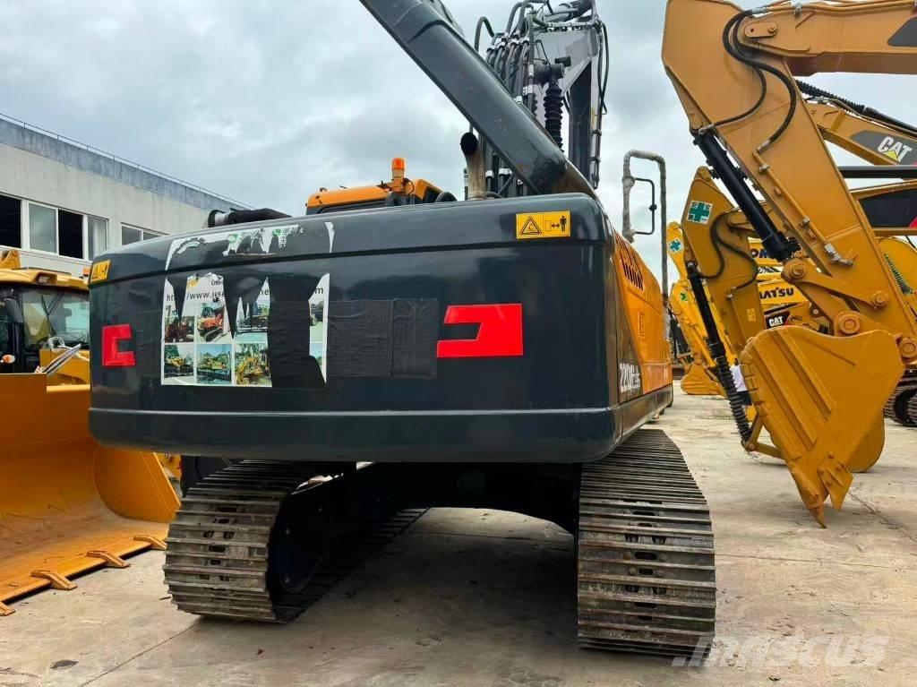Hyundai R220LC-9S Midigraafmachines 7t - 12t
